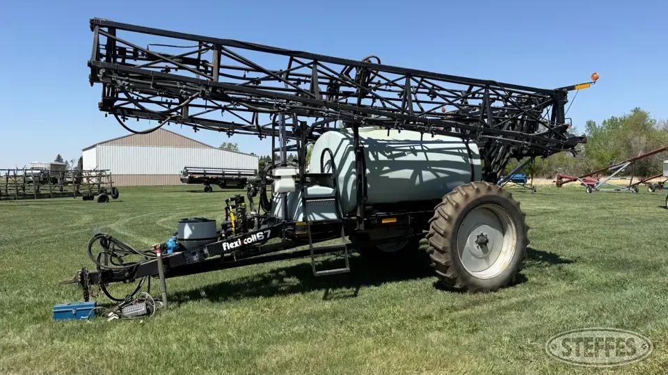 Flexi-Coil 67 Pull-Type Sprayer
