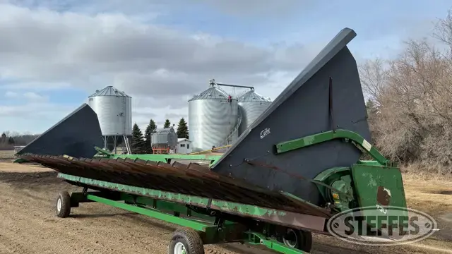 1984 John Deere 230