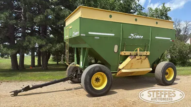 Demco gravity wagon