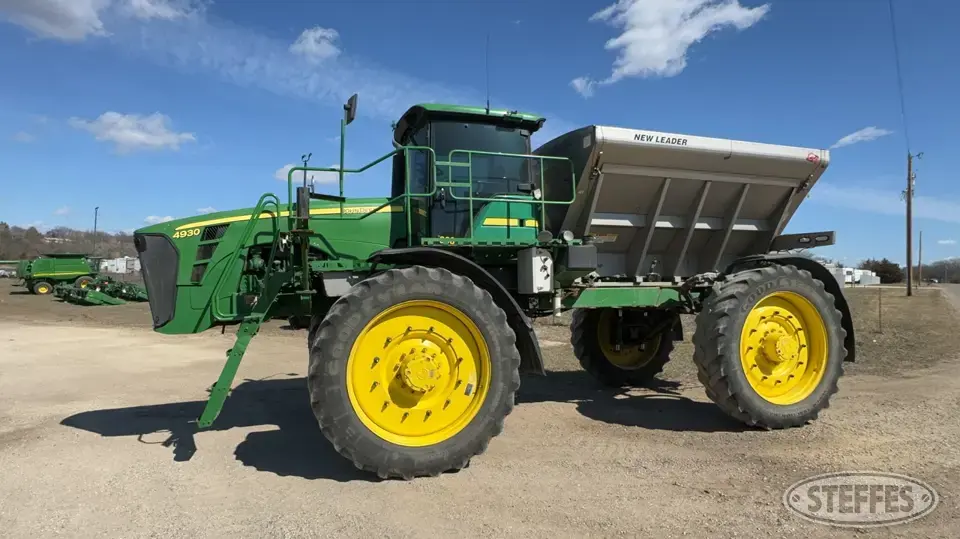2008 John Deere 4930 Self-Propelled Dry Applicators-Spreaders-Floater