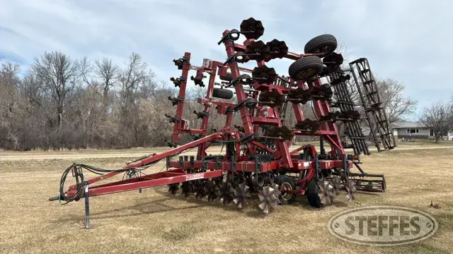 2007 Salford 570