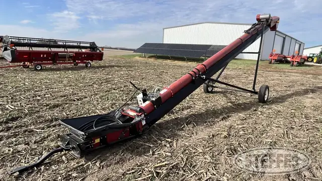 2016 UniTube Field Loader 1535