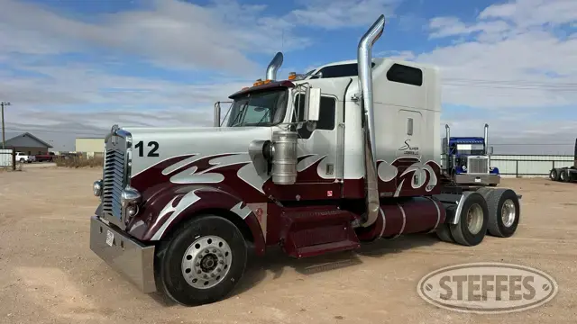 2000 Kenworth W900
