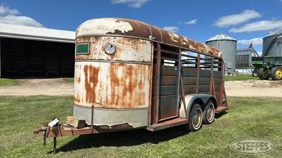 1978 Kiefer Built PT16 Bumper Livestock Trailer