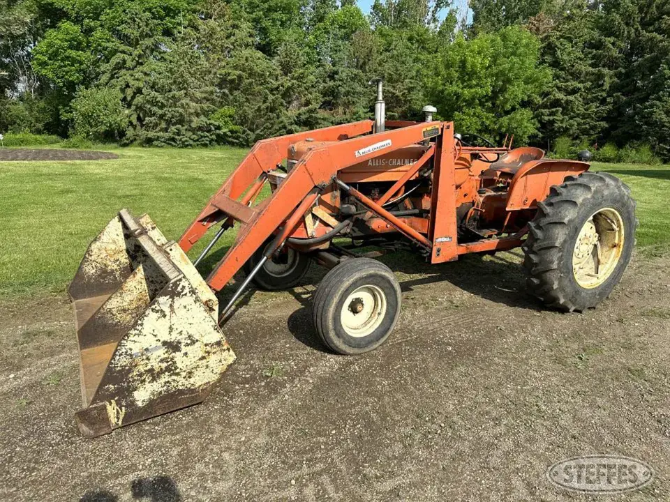 1958 Allis Chalmers D17 Collectible Show Tractors-Stationary Engine