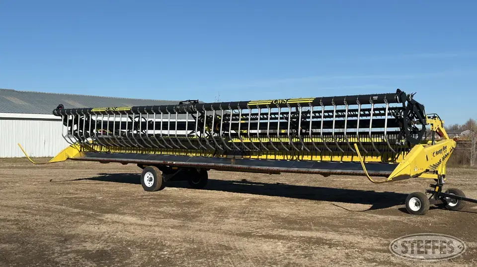 2016 Honey Bee AF240 Draper Head
