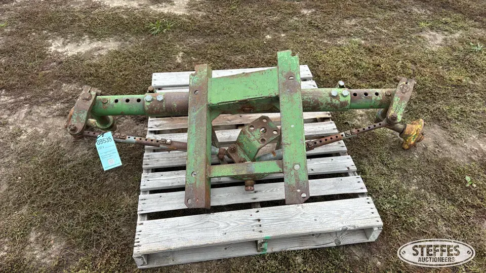 SpeeCo wide front Farm Support Item