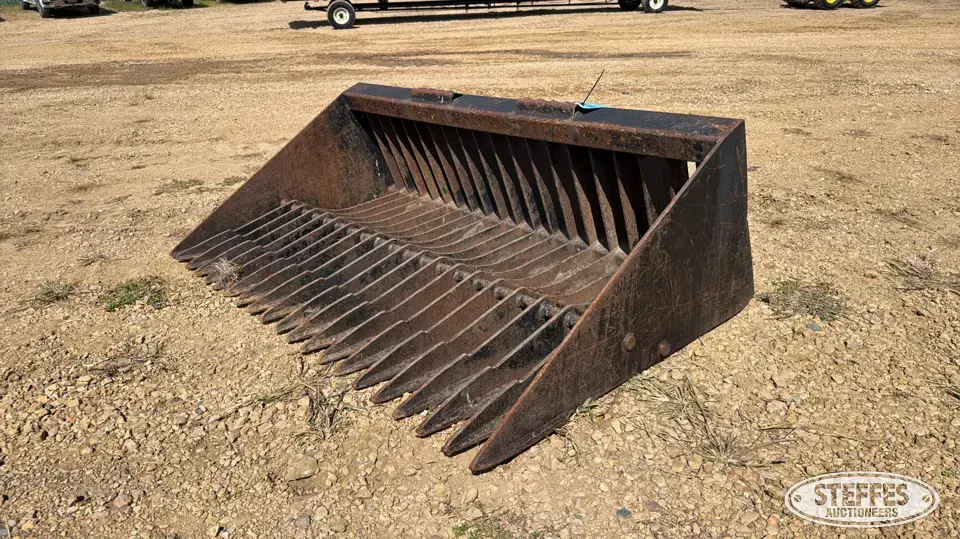 Berlon skid steer rock bucket Skid Steer Bucket