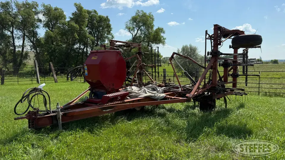Morris CP-525 Chisel Plow