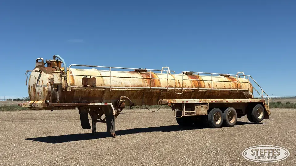 2014 GR Trailers 165 BBL Vacuum Trailer