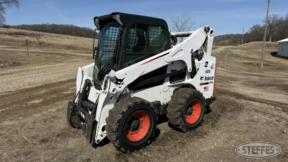 2013 Bobcat S750 Wheeled Skid Steer