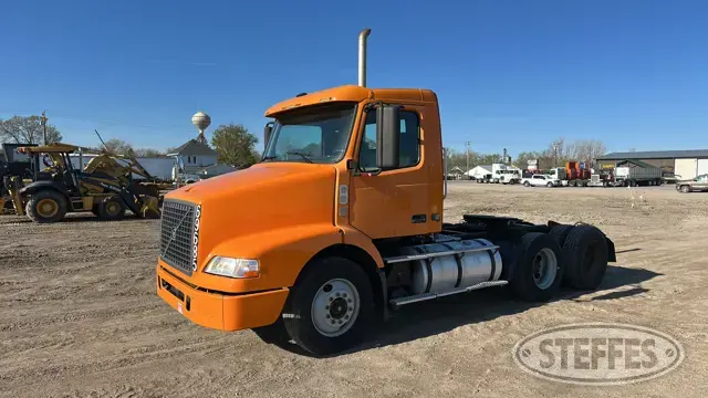 2008 Volvo VN
