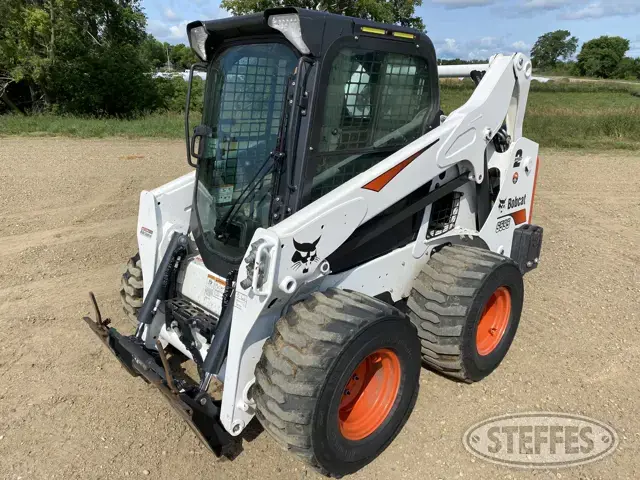 2019 Bobcat S595