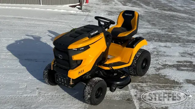 2024 Cub Cadet LT42