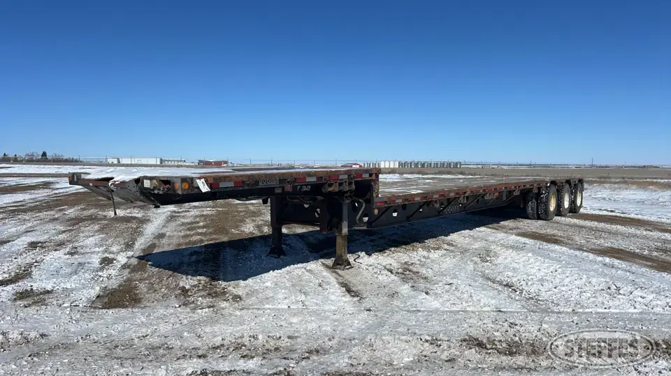2007 Doonan 522D12RE Step Deck Trailer
