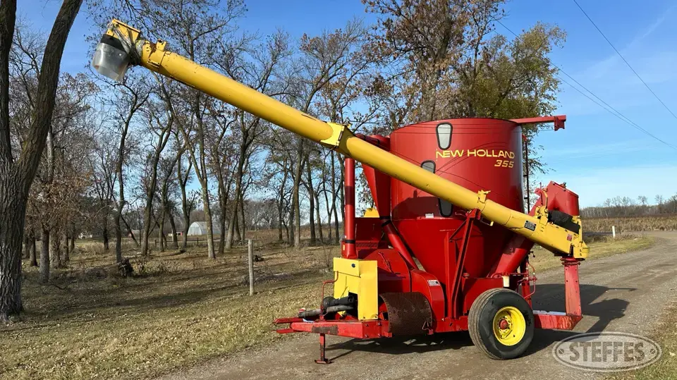 New Holland 355 Livestock Equipment-Other