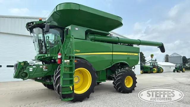 2020 John Deere S790