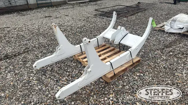 Bobcat skid steer arms