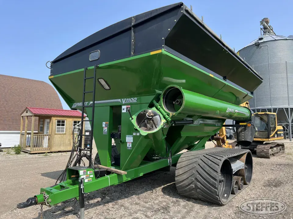 Brent V1100 Grain Cart
