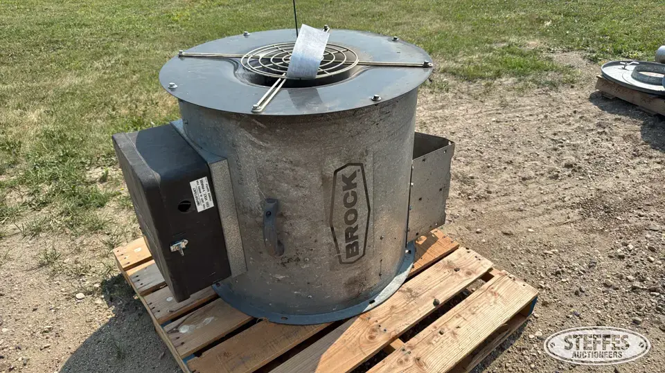 Brock BCIL28-1512-WC Fan
