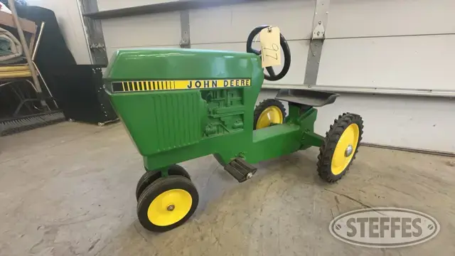 1978 John Deere 40