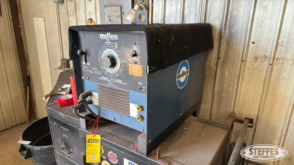 Miller Dialarc 250 Welding