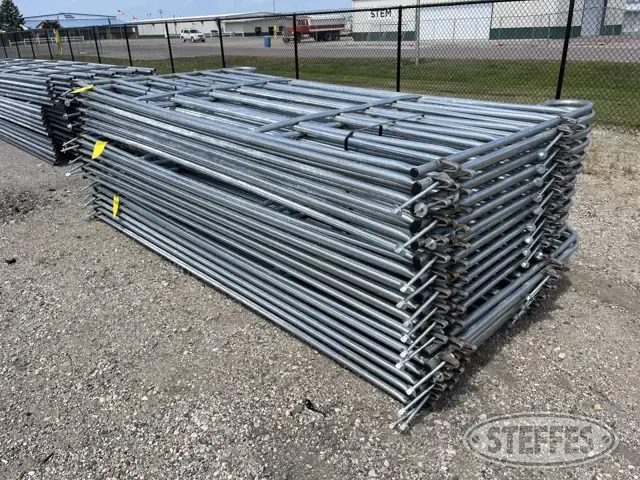 (10) Northeast Pipe & Panel portable corral panels