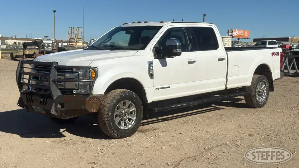 2017 Ford F-350 Lariat 1 Ton Pickup