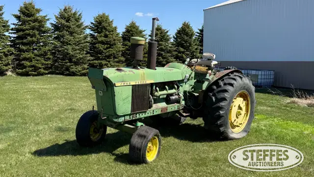 1961 John Deere 4010
