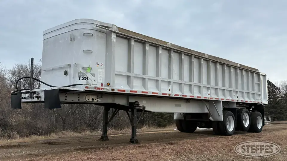 1986 Ravens End Dump Trailer