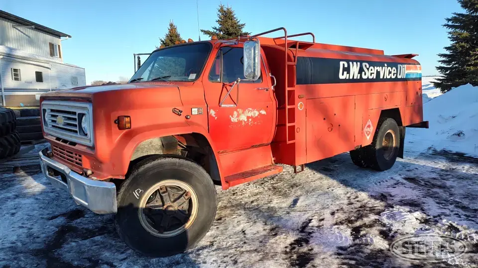 1980 Chevrolet C70 Cheyenne Fuel-Lube Truck