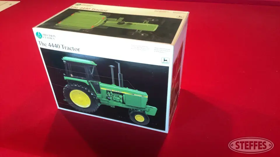 John Deere 4440 Precision Classics #17 Toy
