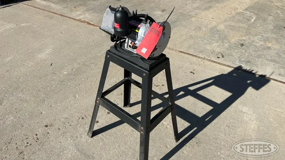 Craftsman bench grinder Shop Equipment-Other