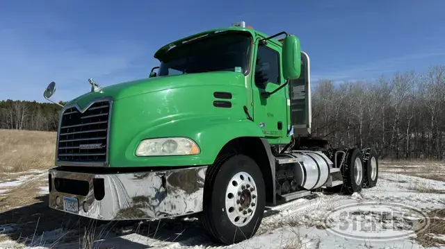 2011 Mack Vision