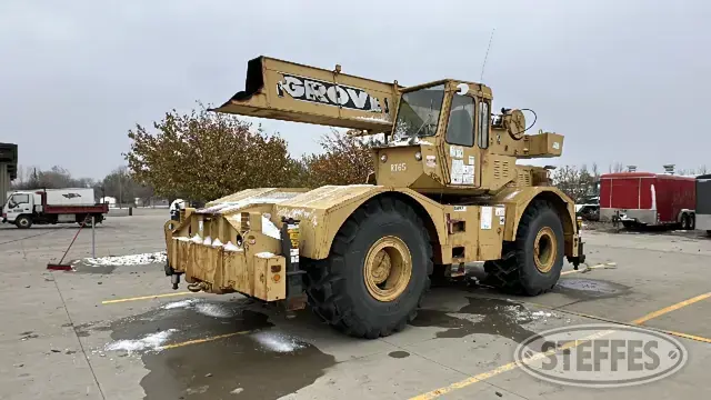 Grove RT655