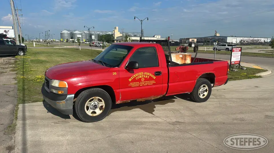 2002 GMC Sierra1500 Half Ton Pickup