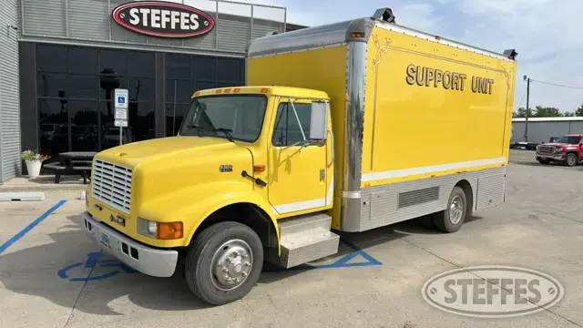 1999 International 4700