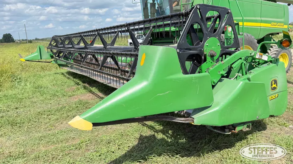 2004 John Deere 930F Flex Head