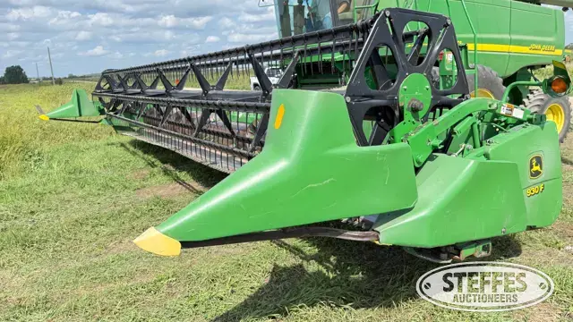 2004 John Deere 930F