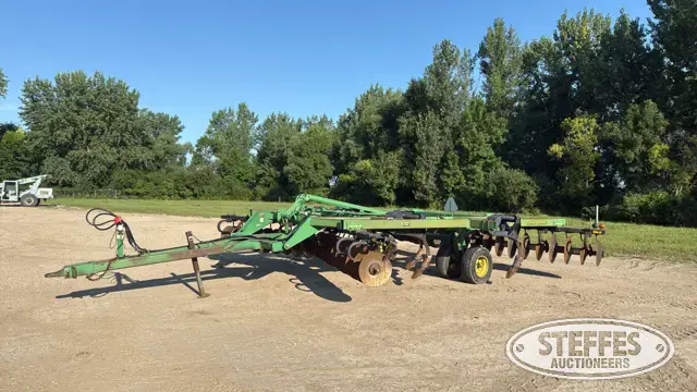 John Deere 510