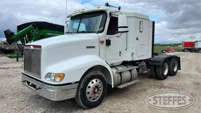 2001 International 9200i