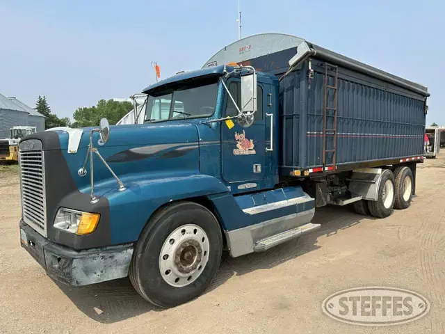 1996 Freightliner FLD120