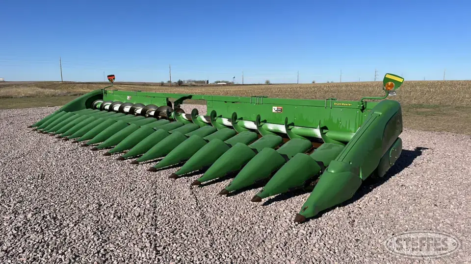 2020 John Deere 718C Corn Head