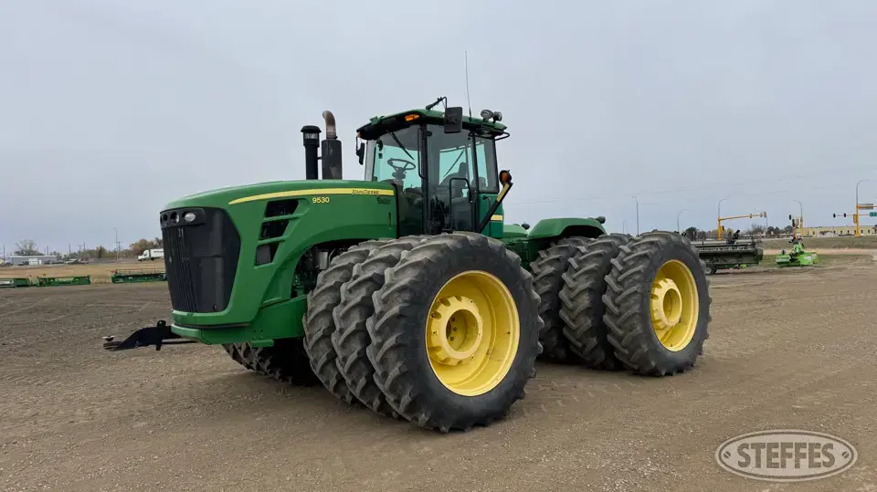 2009 John Deere 9530 4WD Tractor
