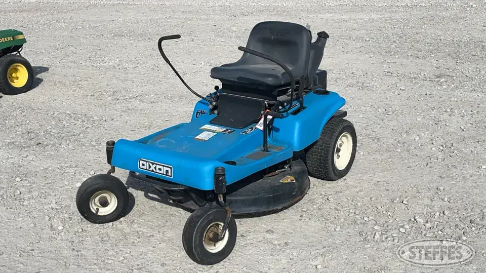 Dixon ZTR 3303 Zero Turn Mower