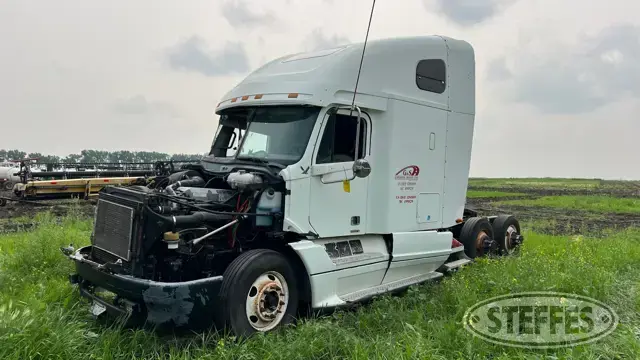 2002 Freightliner Columbia