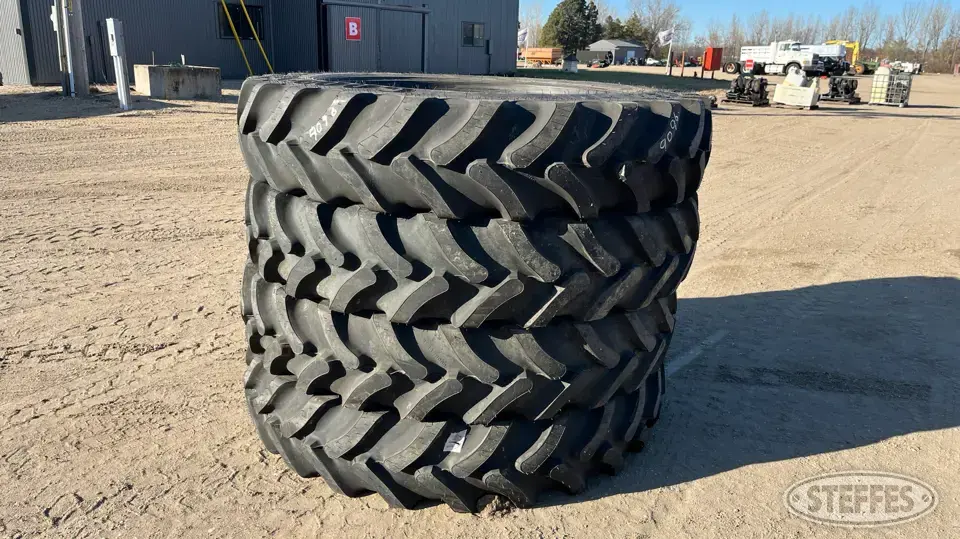 (4) Goodyear Ultra Sprayer 380/90R46 tires Tractor-Implement Tire