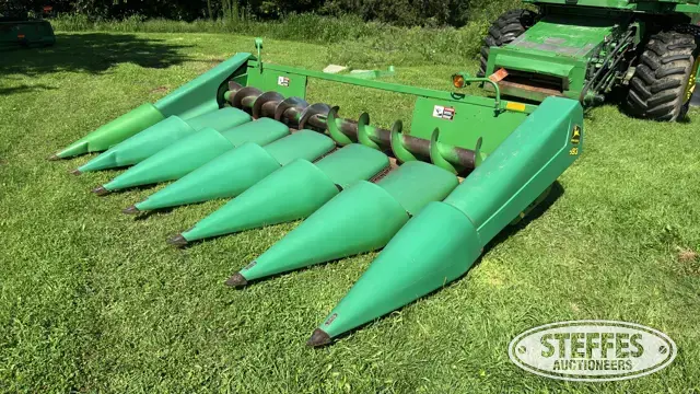 1996 John Deere 693