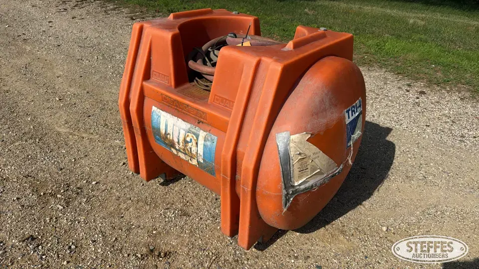 Ciba-Geigy Dual Poly Tank