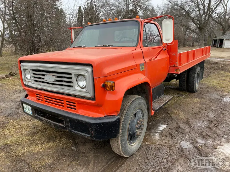 1975 Chevrolet C60 Flatbed Truck